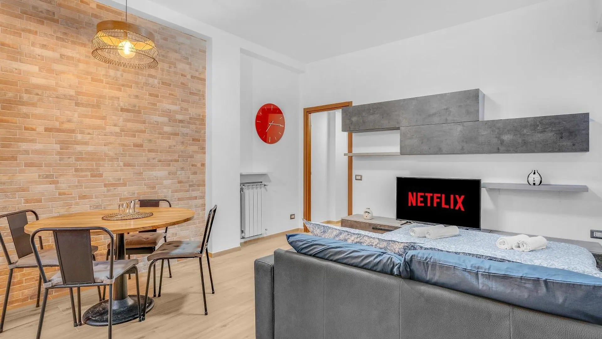 Ris161 -Modern Apartment Equipped With All Comfort- セスト・サン・ジョヴァンニ イタリア